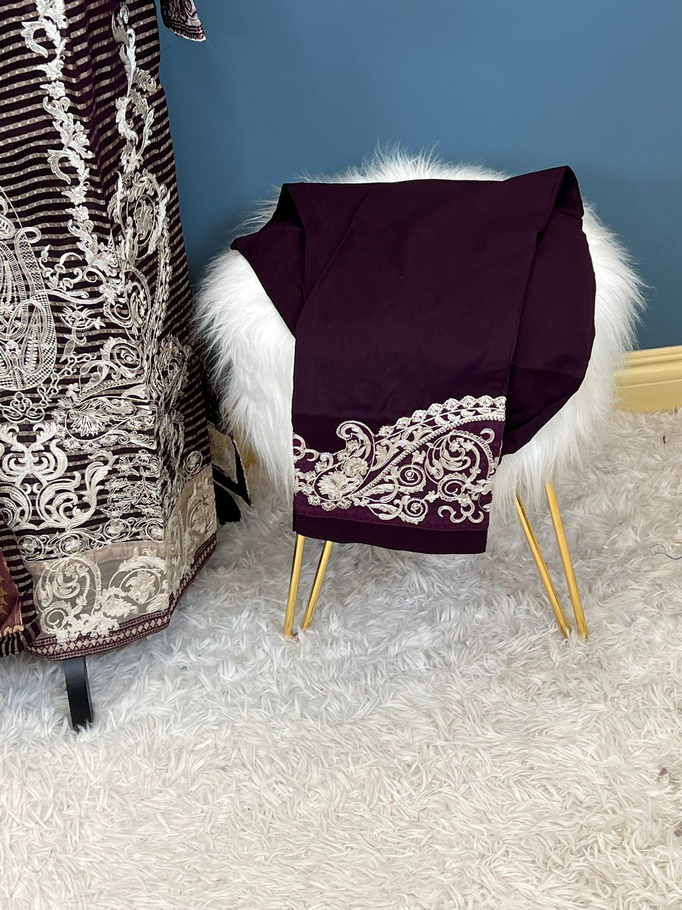 Pakistani Stitched Embroidered lawn Salwar kameez ready to ship