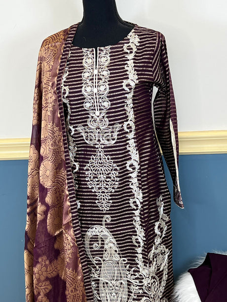 Pakistani Stitched Embroidered lawn Salwar kameez ready to ship