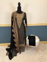 Pakistani Stitched Embroidered lawn Salwar kameez ready to ship