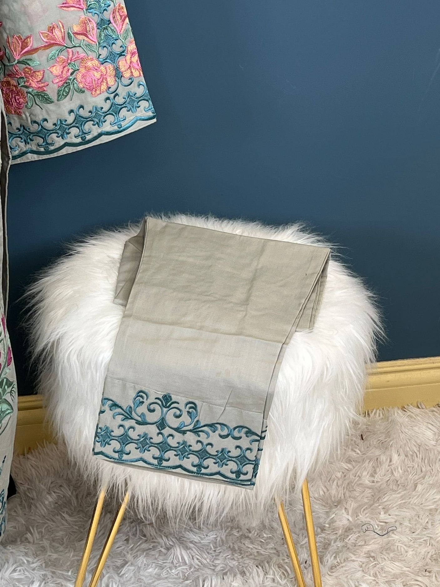 Pakistani Stitched Embroidered lawn Salwar kameez ready to ship