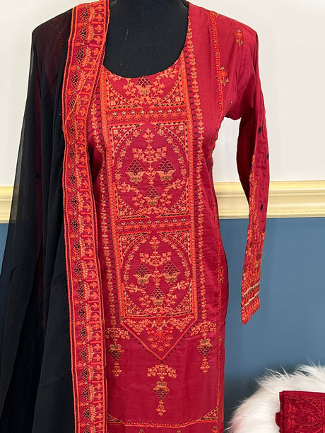 Pakistani Stitched Embroidered lawn Salwar kameez ready to ship