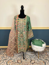 Pakistani Embroidered Luxury Party wear Ready To Ship