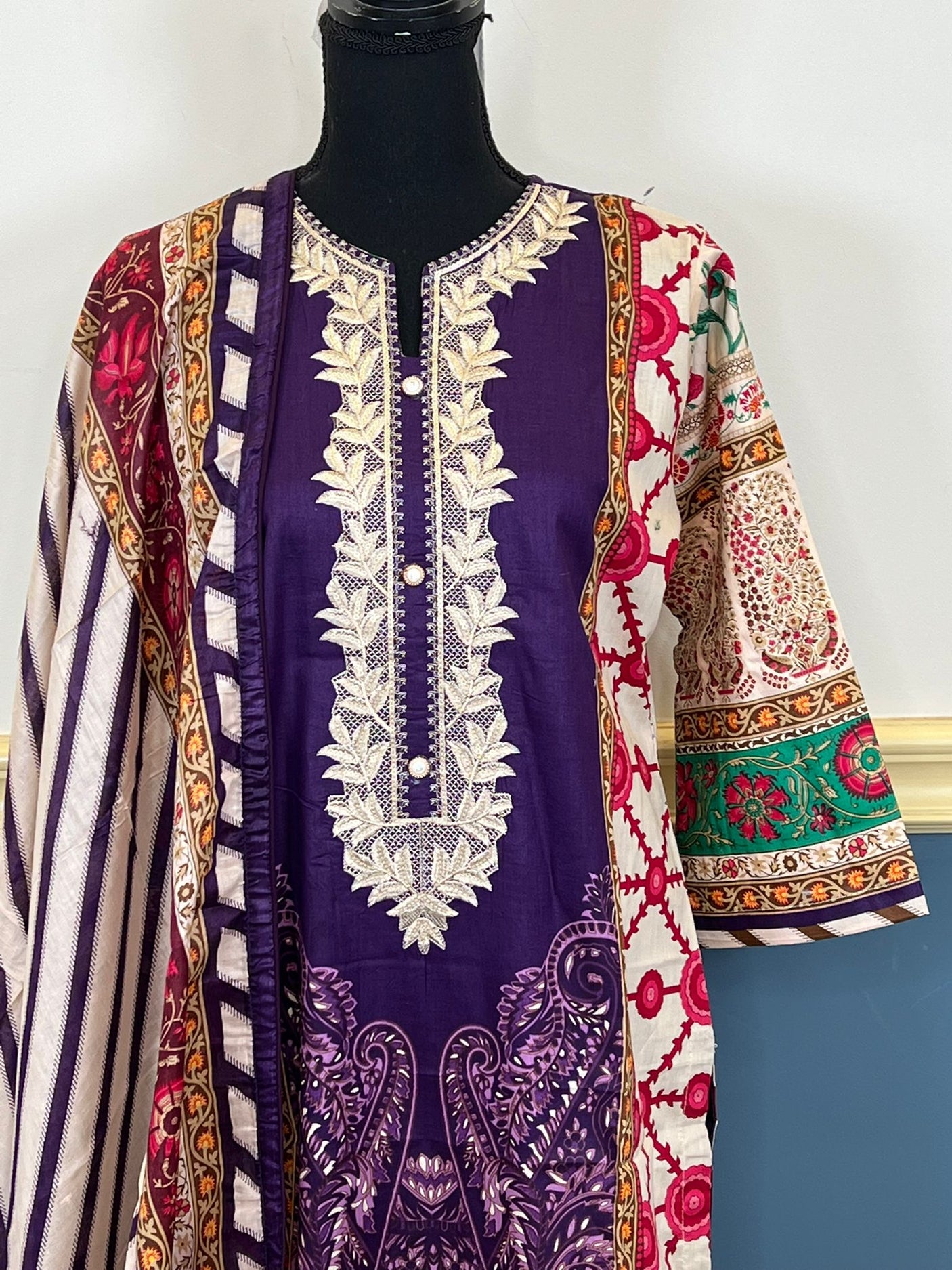 Pakistani Embroidered Lawn ready to ship