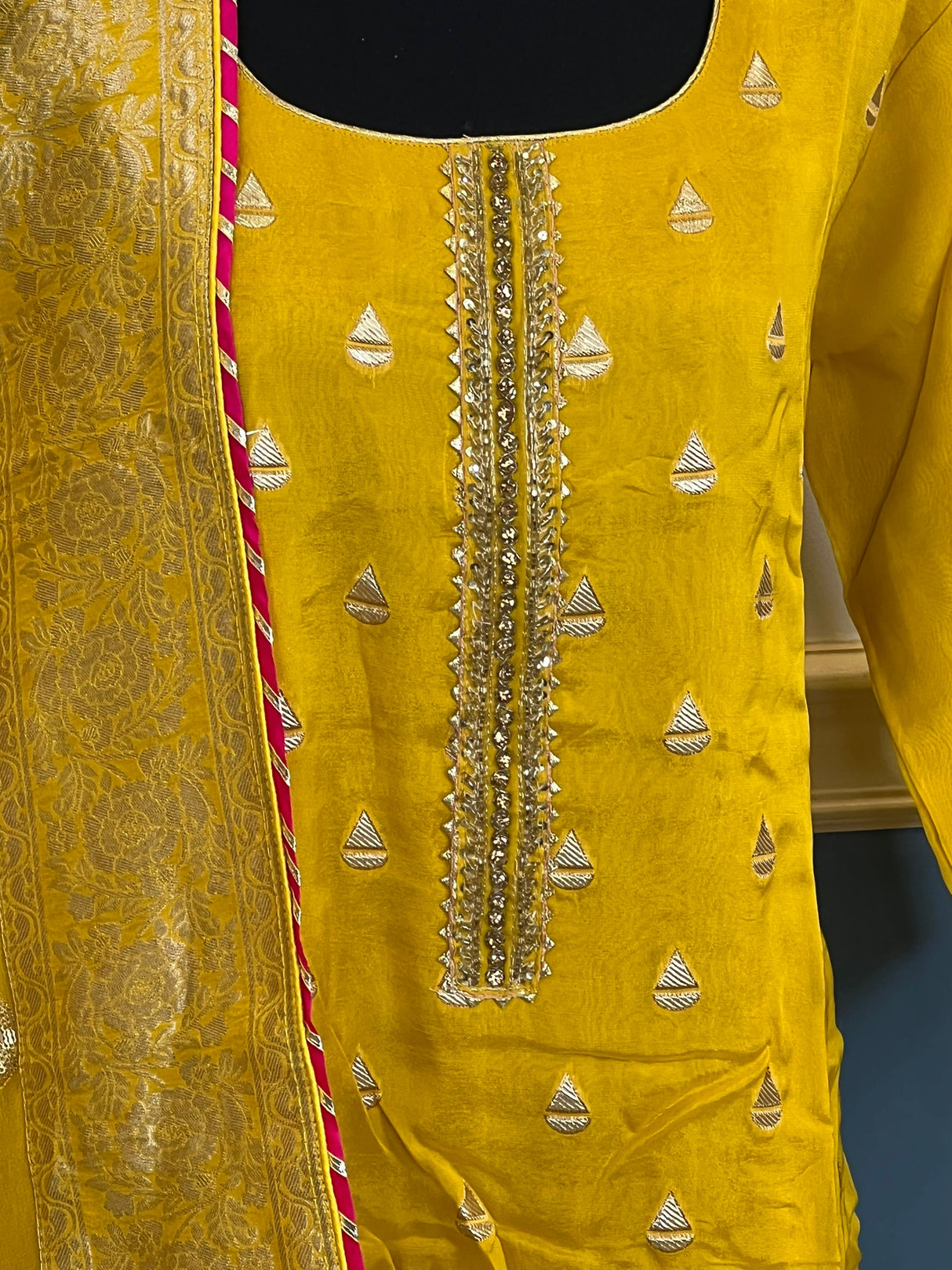 Khaddi Georgette Salwar Kamiz Ready To Ship