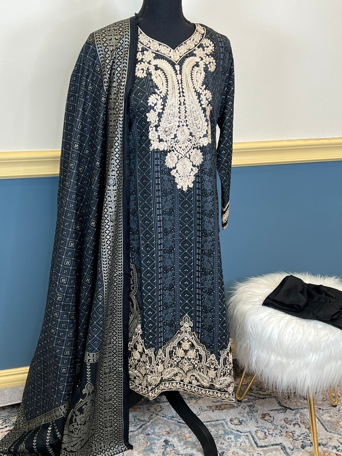 Pakistani Linen Embroidered Salwar kameez Ready To Ship