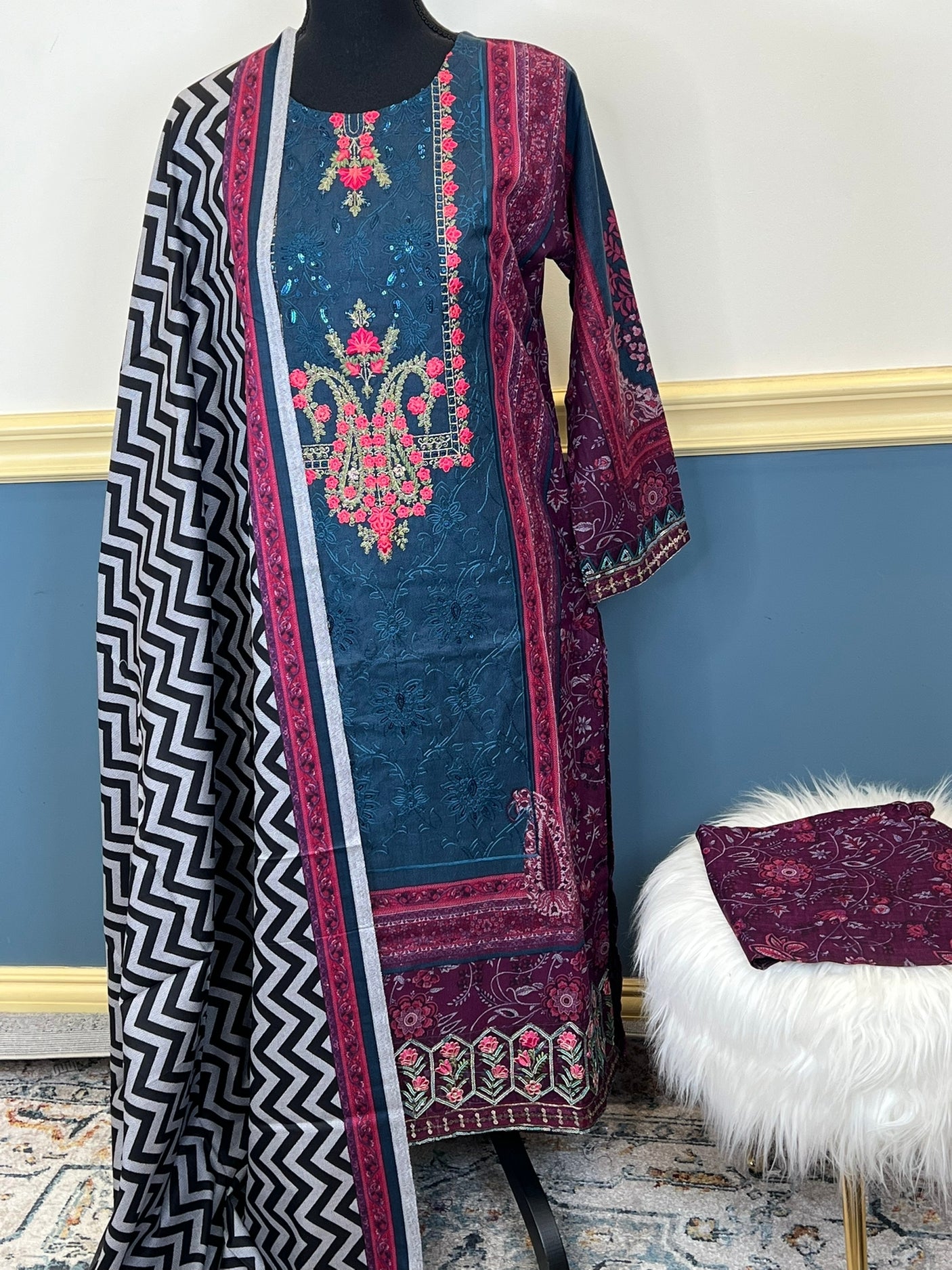 Pakistani Linen Embroidered Salwar kameez Ready To Ship