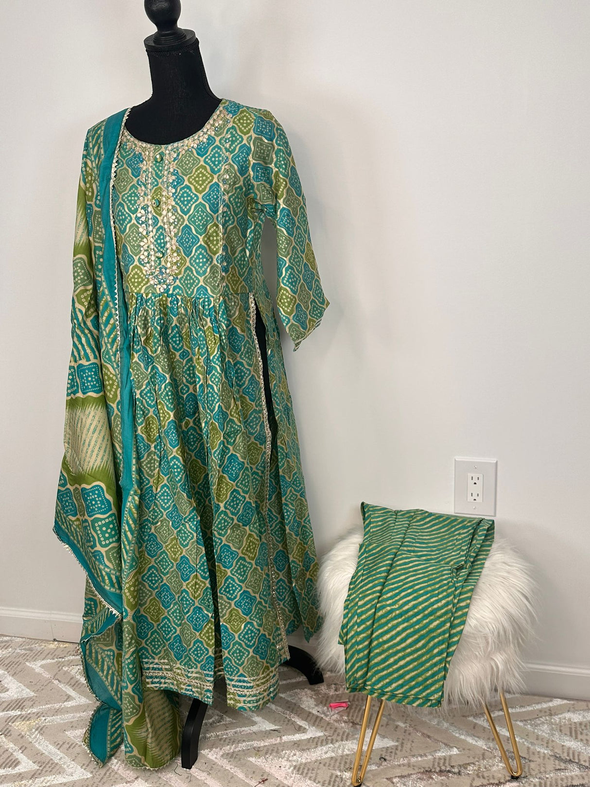 Naira Cut Salwar Kamiz Collection Ready To Ship