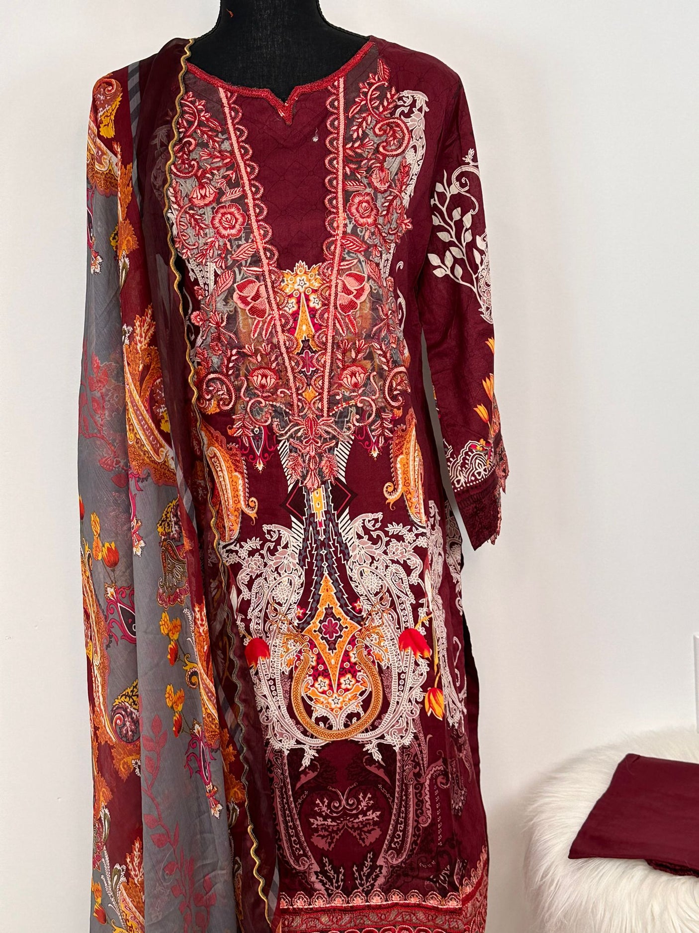 Pakistani Embroidered Lawn ready to ship