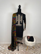 Pakistani Embroidered Lawn with chiffon dupatta ready to ship