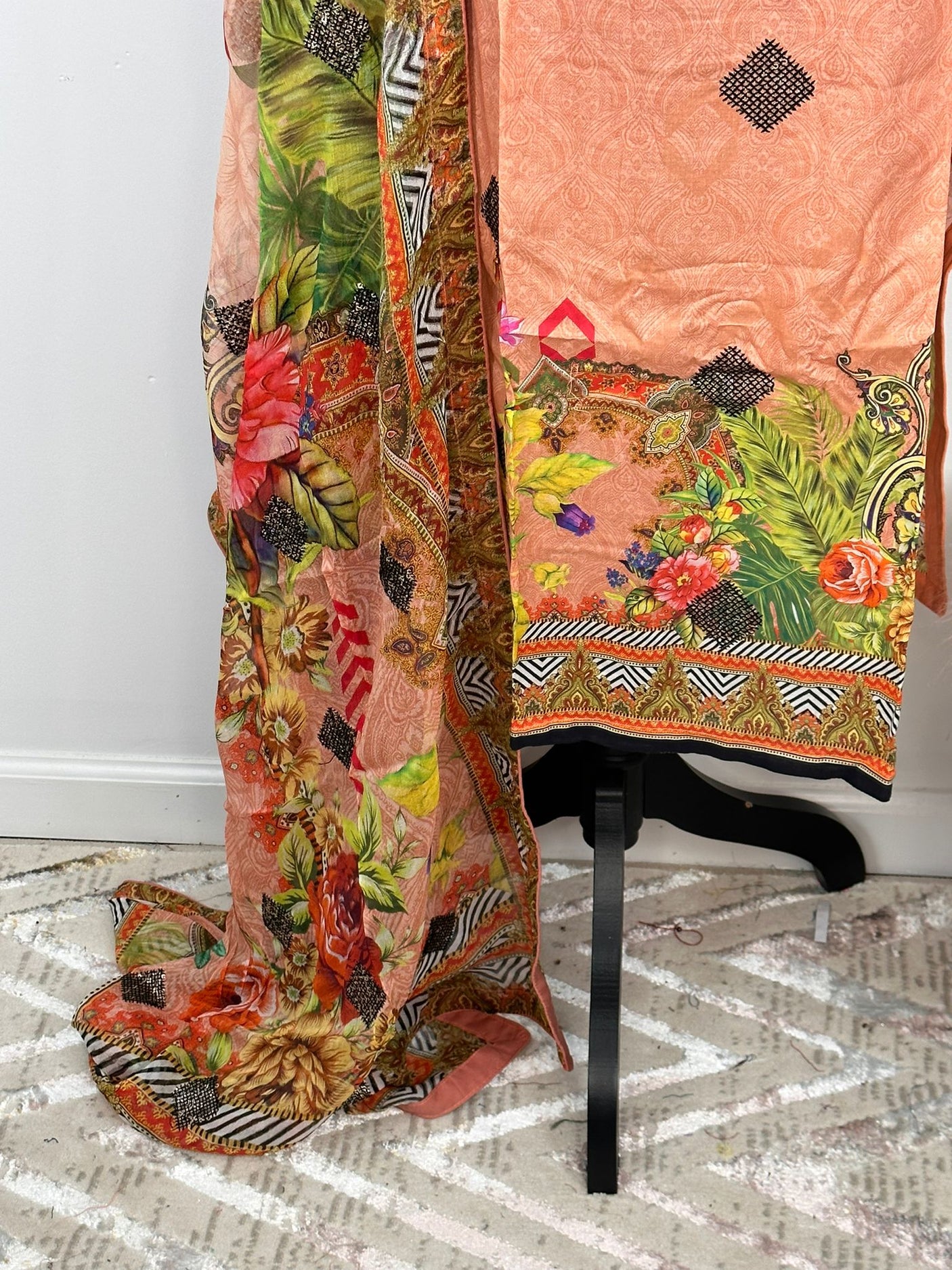 Pakistani Embroidered Lawn  ready to ship