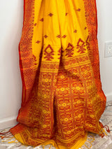Handloom Baluchari saree with running blouse