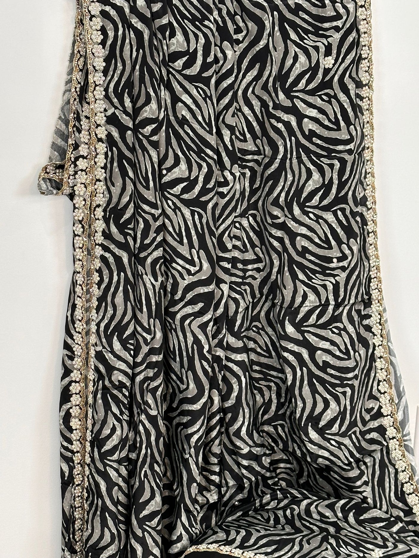 Pure silk with jardousi work saree with running blouse