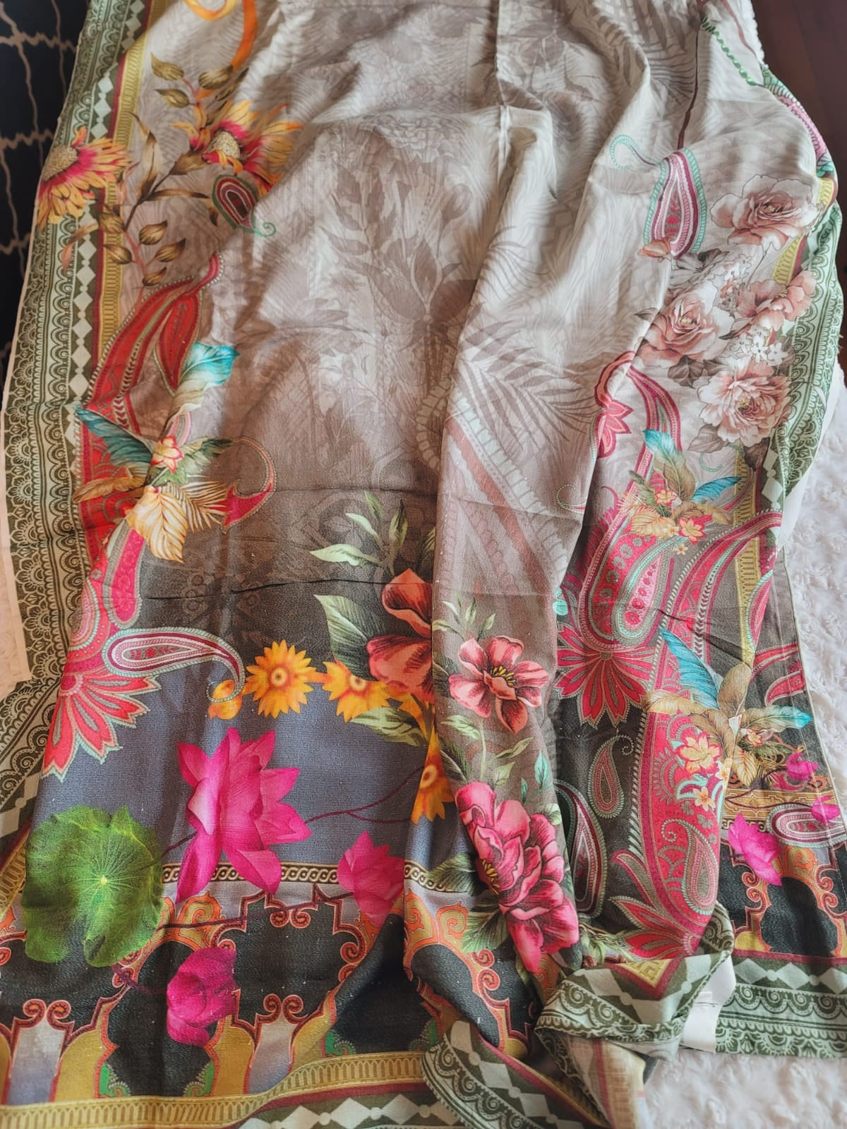 Pakistani Linen Embroidered Salwar kameez Ready To Ship