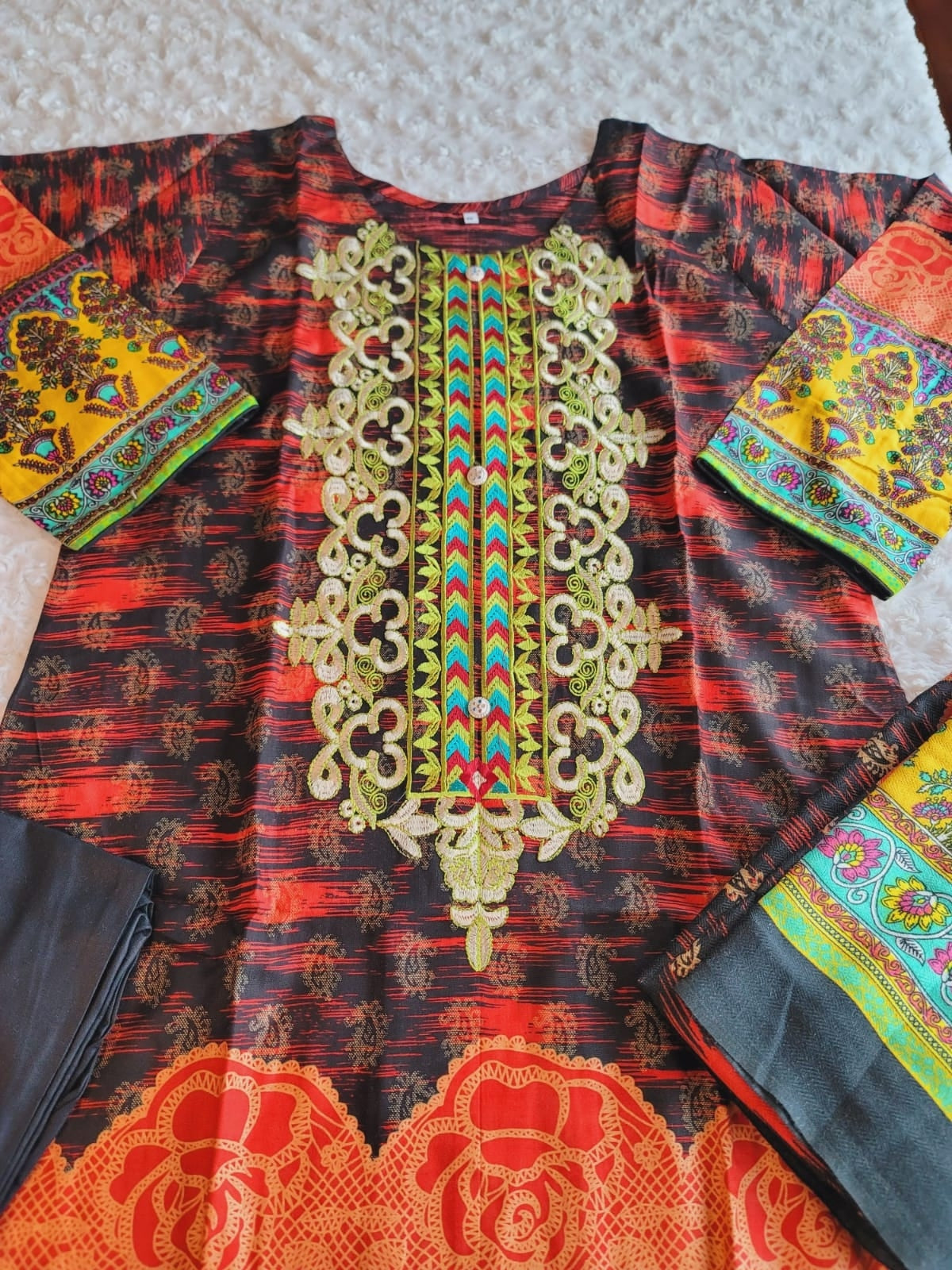 Pakistani Linen Embroidered Salwar kameez Ready To Ship