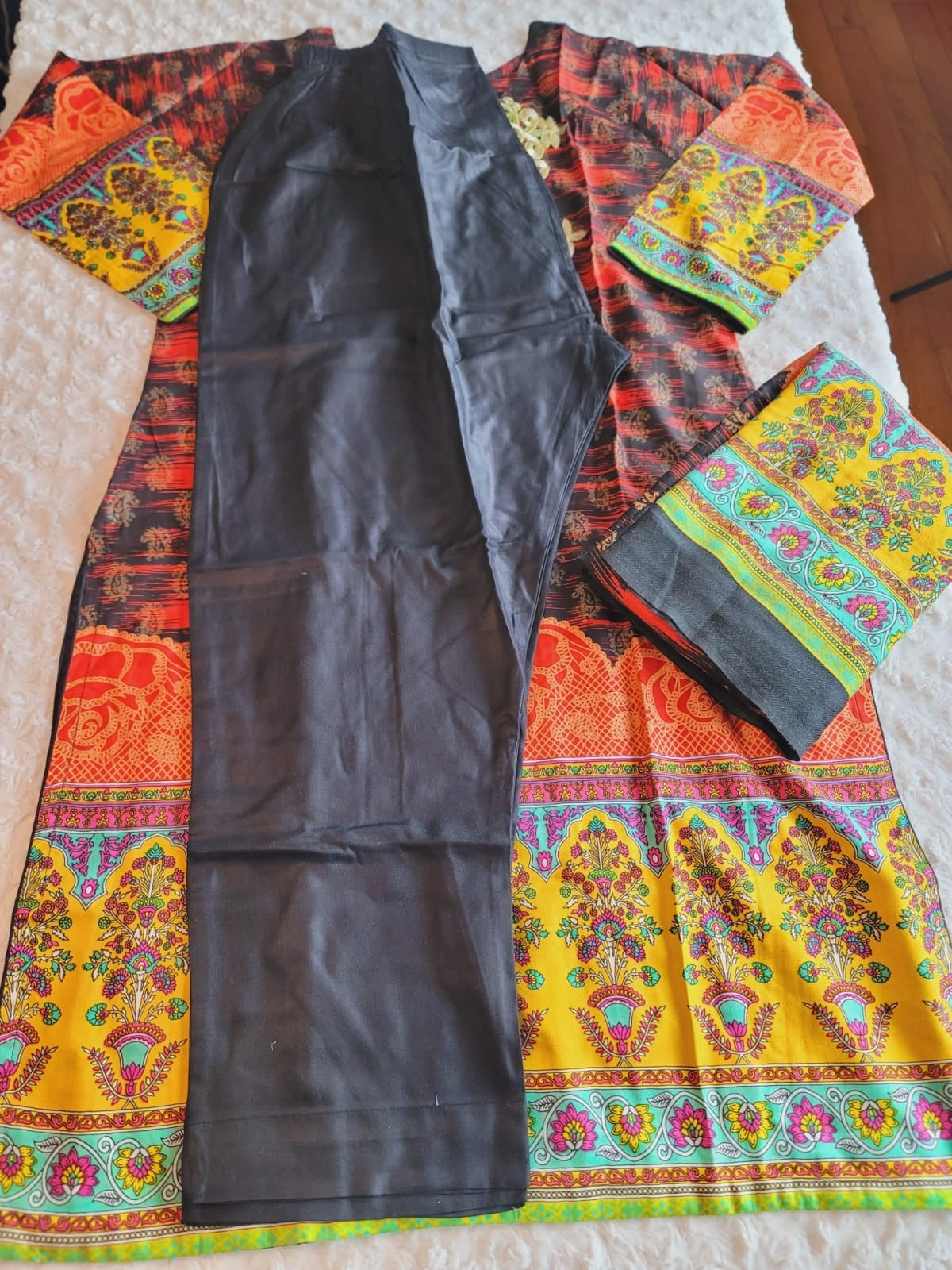 Pakistani Linen Embroidered Salwar kameez Ready To Ship