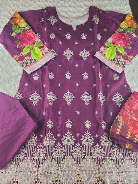 Pakistani Embroidered Salwar kameez Ready To Ship