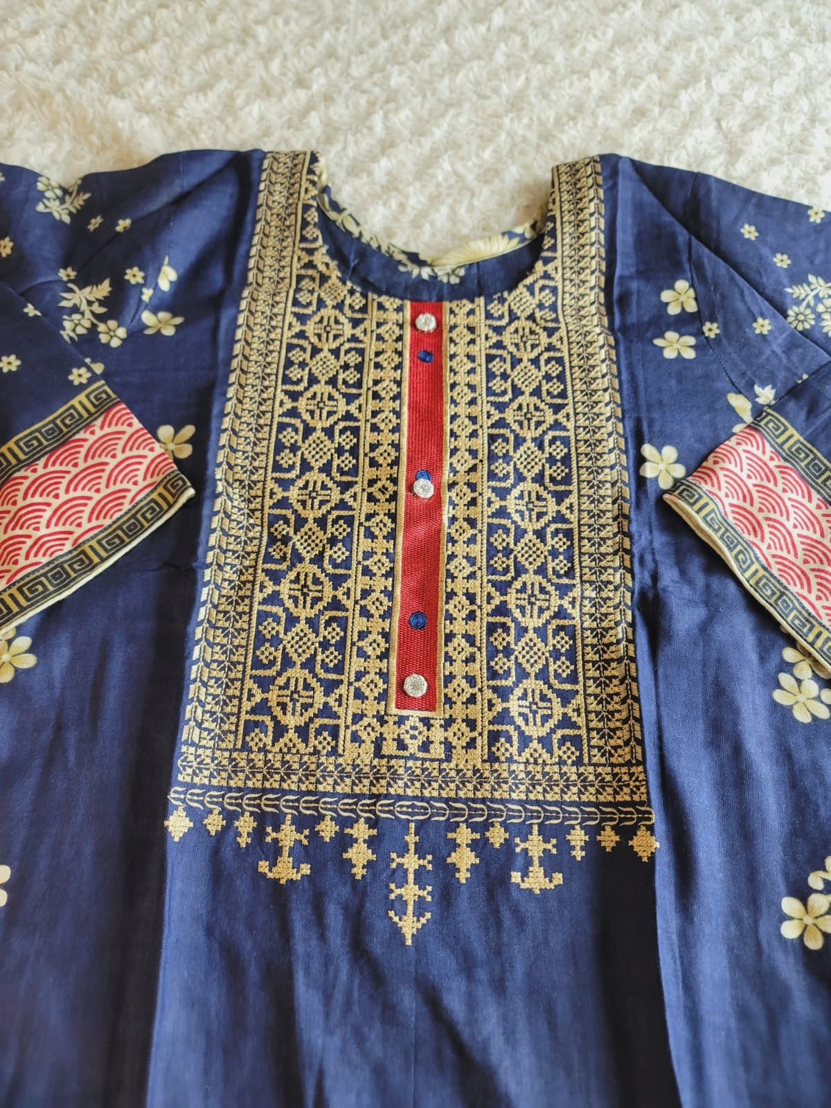 Pakistani linen Embroidered Salwar kameez Ready To Ship