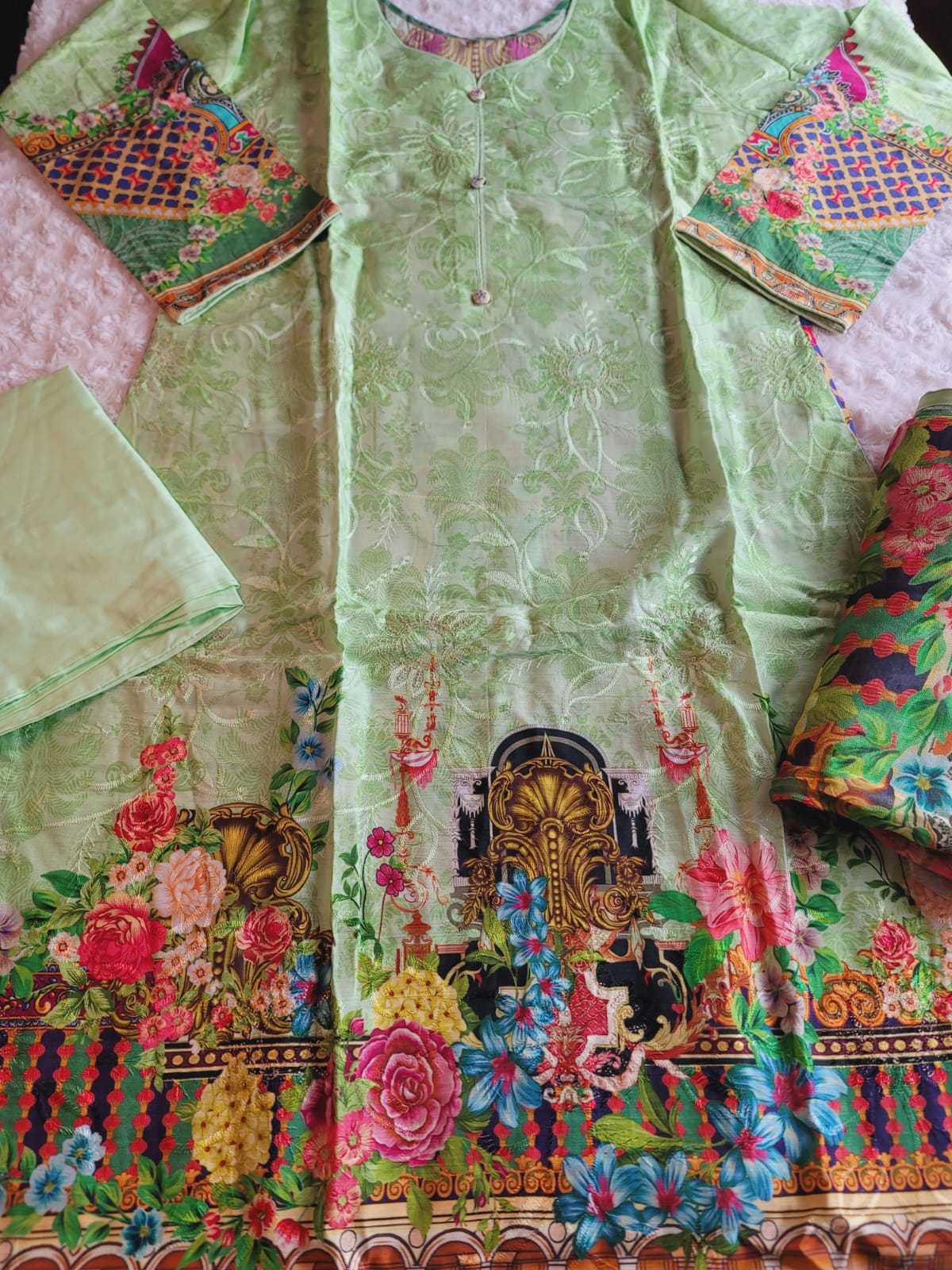 Pakistani Viscos Lawn Embroidered Salwar kameez Ready To Ship