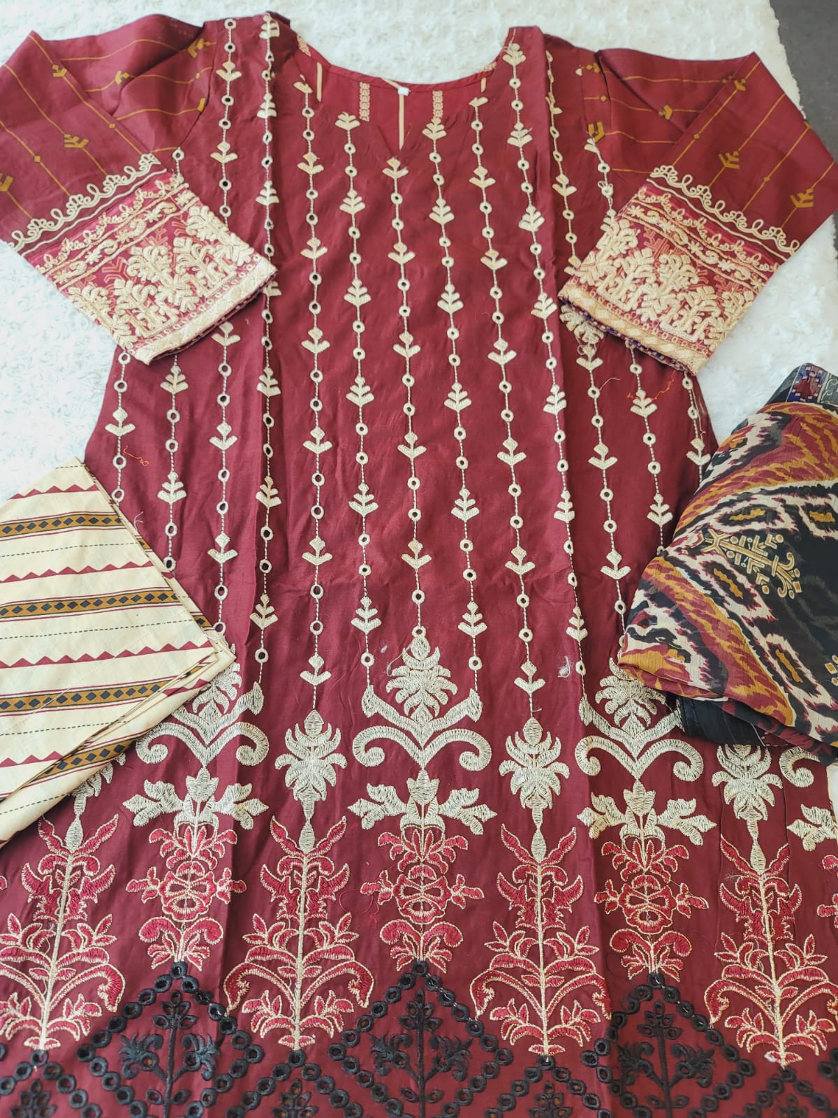 Pakistani stitched  lawn Embroidered Salwar kameez ready to ship