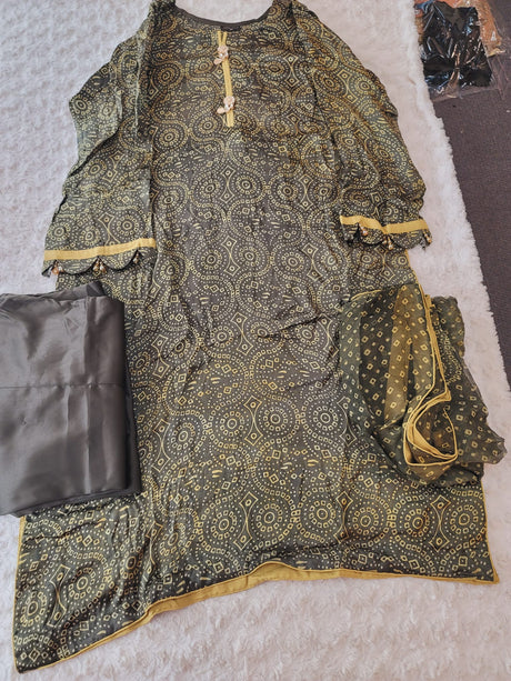 Pakistani Raw Silk Kamiz With Pure Chiffon Duppata Collection 2021 -100% Original Guaranteed