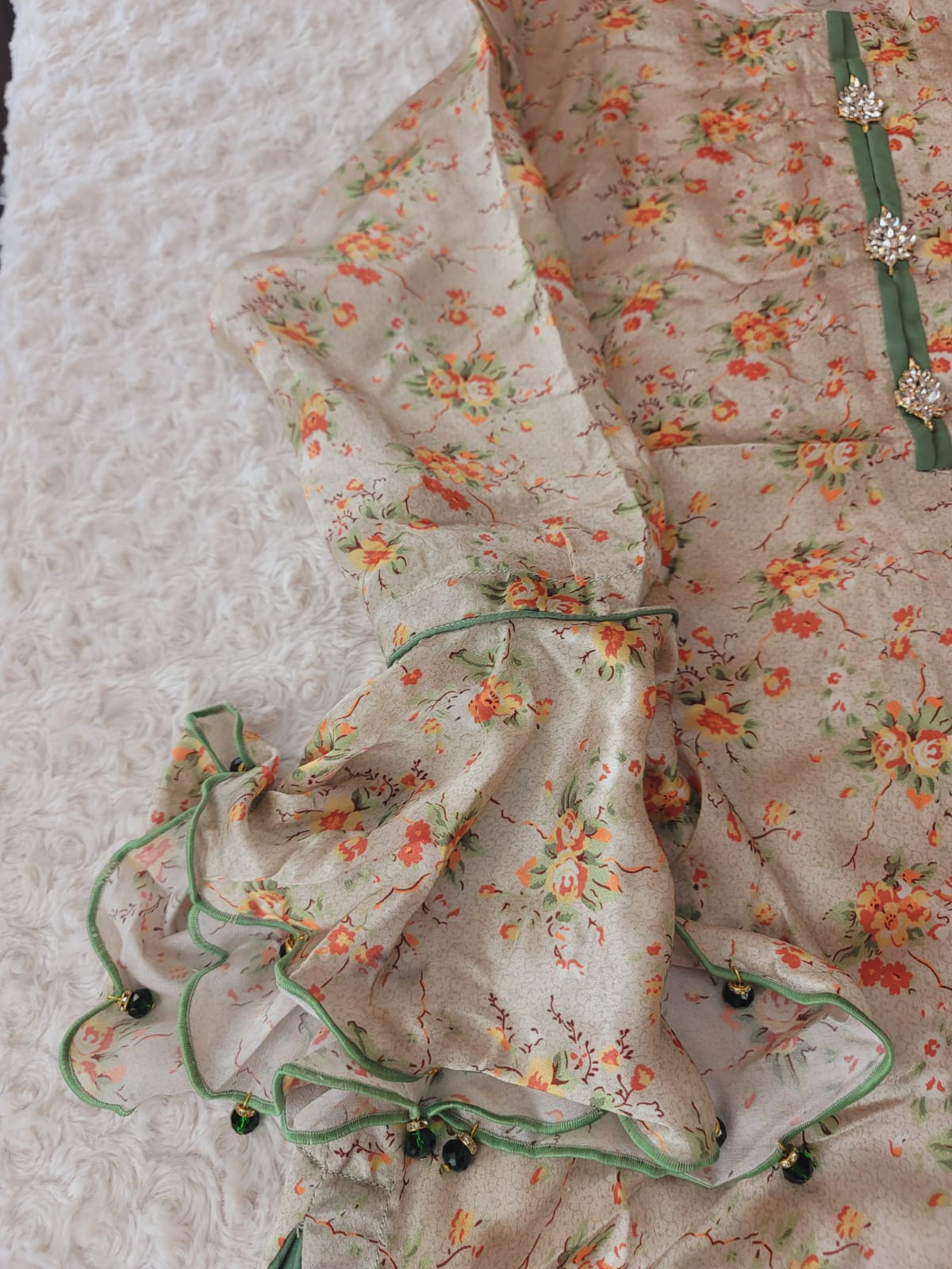 Pakistani Raw Silk Original Boutique Dress With Pure Chiffon Duppata Collection 2021 -100% Original Guaranteed