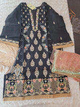 Pakistani Benchmark Luxury Kurti -100% Original Guaranteed