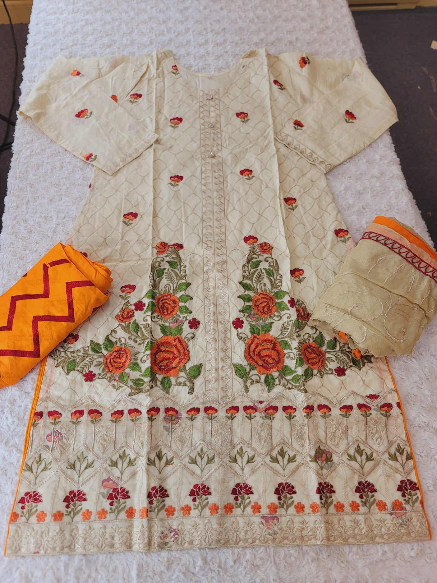 Pakistani stitched  lawn Embroidered Salwar kameez ready to ship