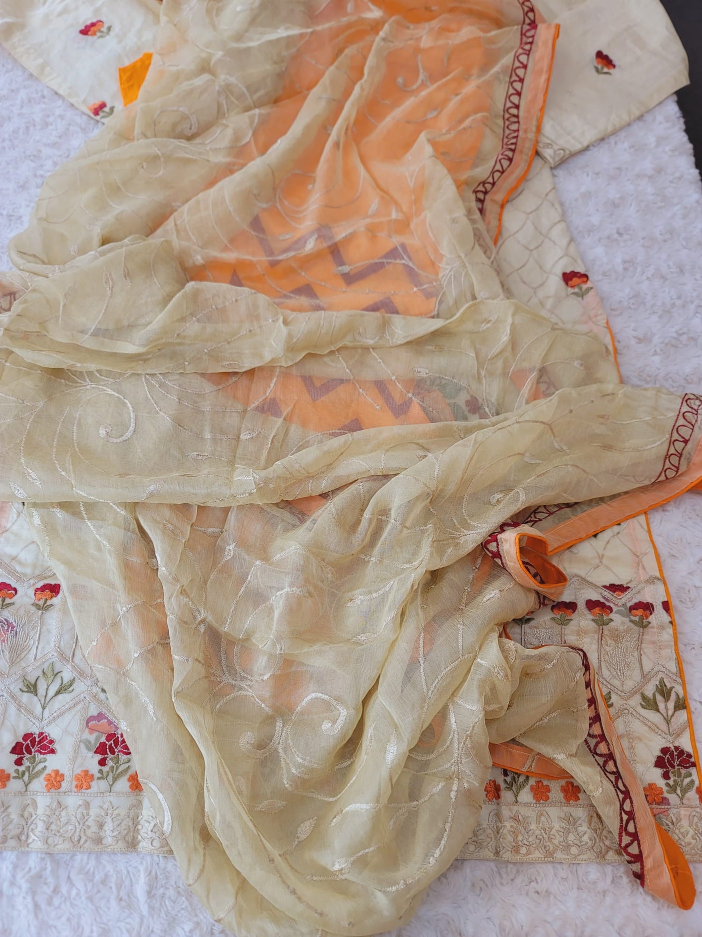 Pakistani stitched  lawn Embroidered Salwar kameez ready to ship