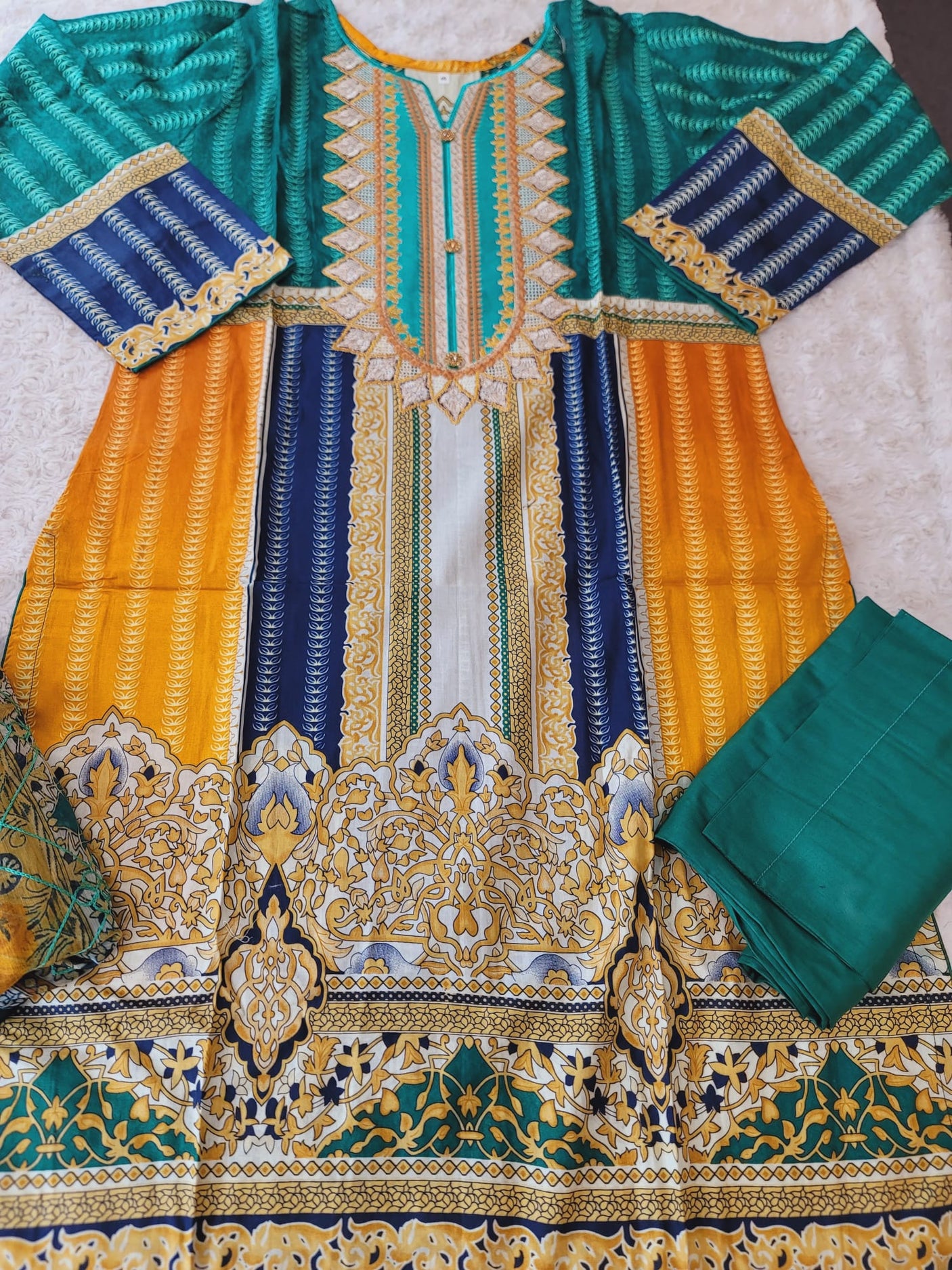 Pakistani stitched  lawn Embroidered Salwar kameez ready to ship