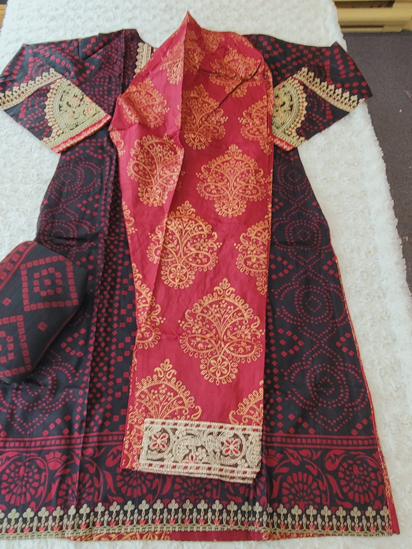 Pakistani stitched  lawn Embroidered Salwar kameez ready to ship