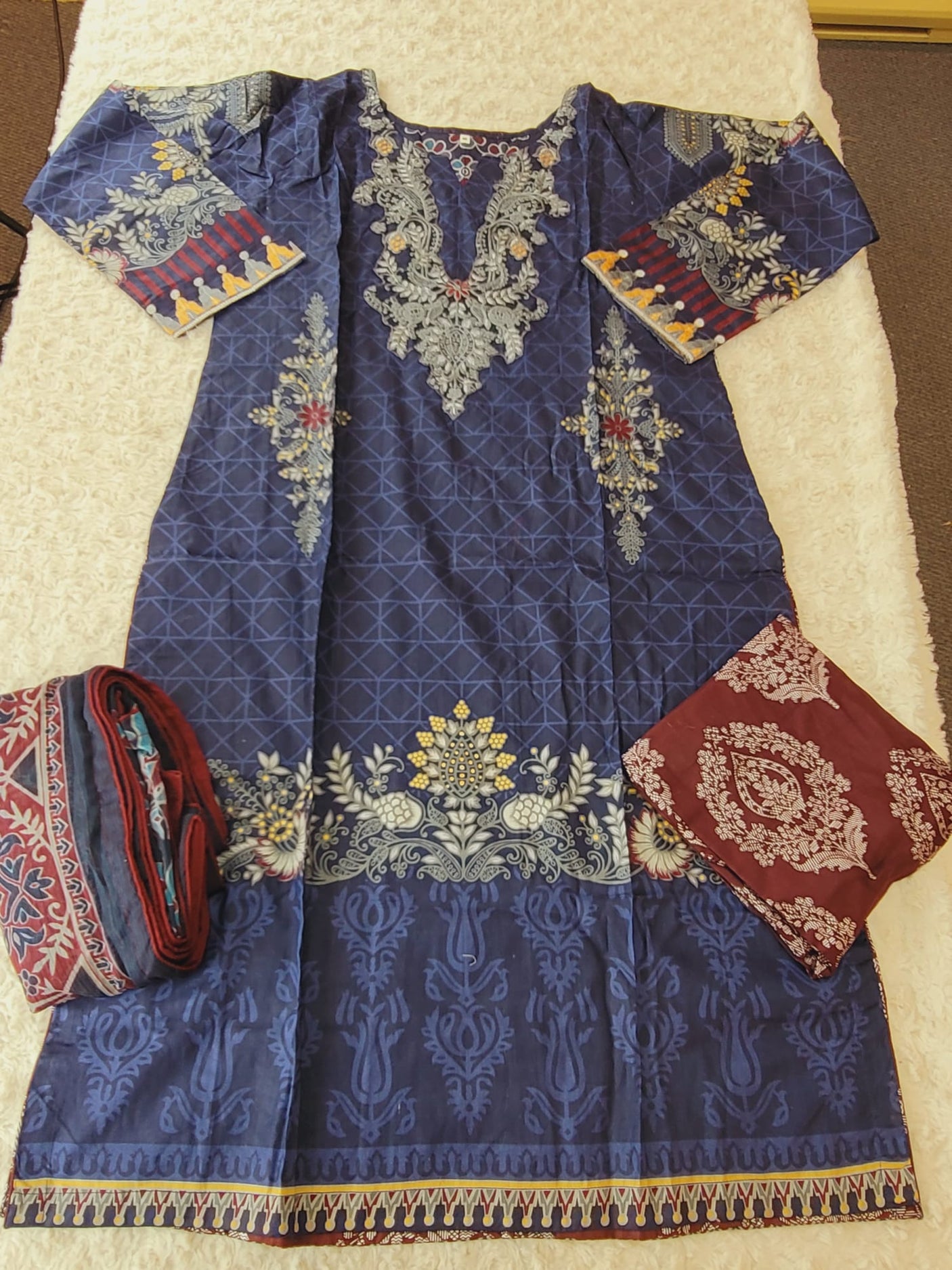 Pakistani stitched  lawn Embroidered Salwar kameez ready to ship