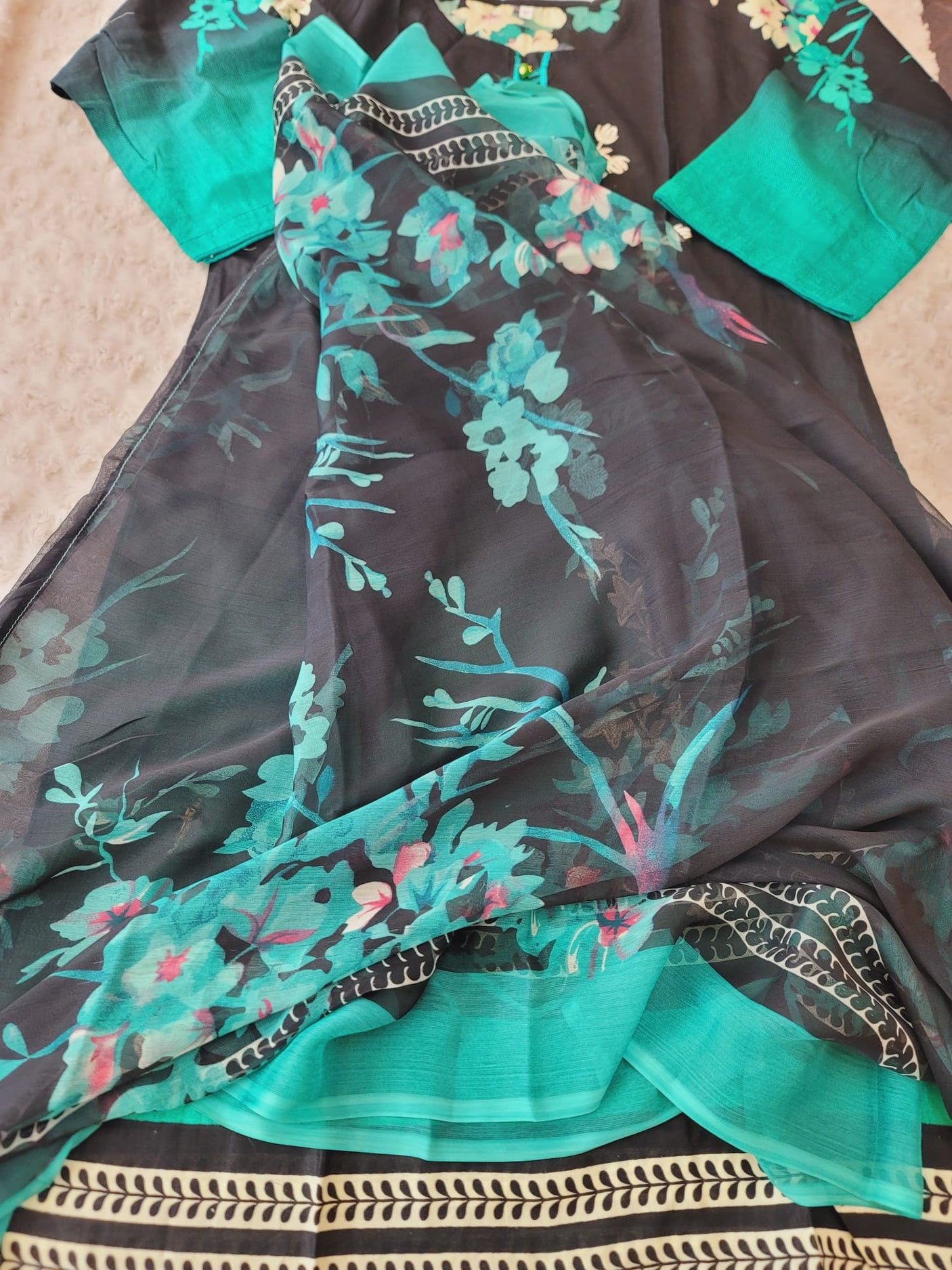 Pakistani Stitched Embroidered Lawn Salwar kameez ready to ship