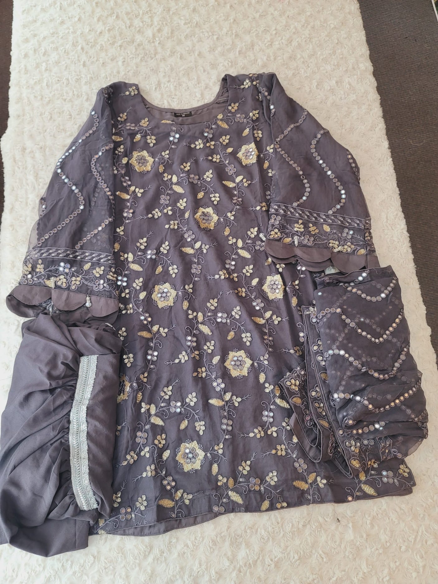 Pakistani Orginal Butique Collection 2021 -100% Original Guaranteed