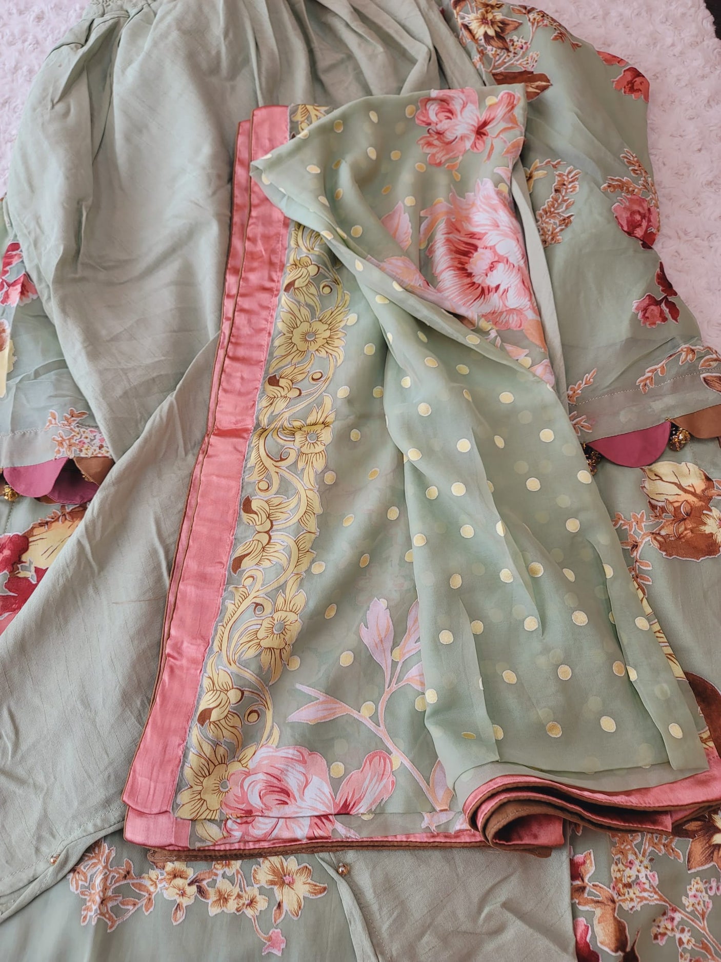 Pakistani Orginal Butique Collection 2021 -100% Original Guaranteed