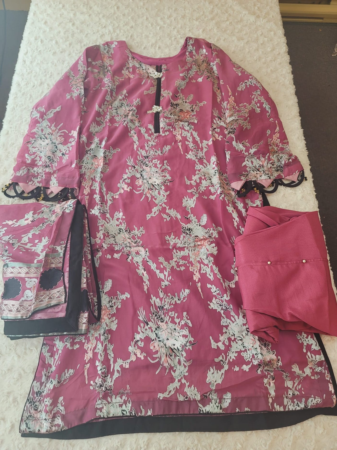 Pakistani Orginal Butique Collection 2021 -100% Original Guaranteed