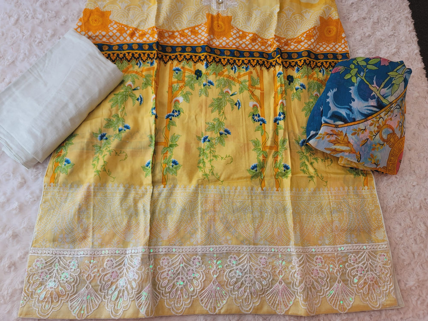 Pakistani Stitched lawn Embroidered Salwar kameez ready to ship