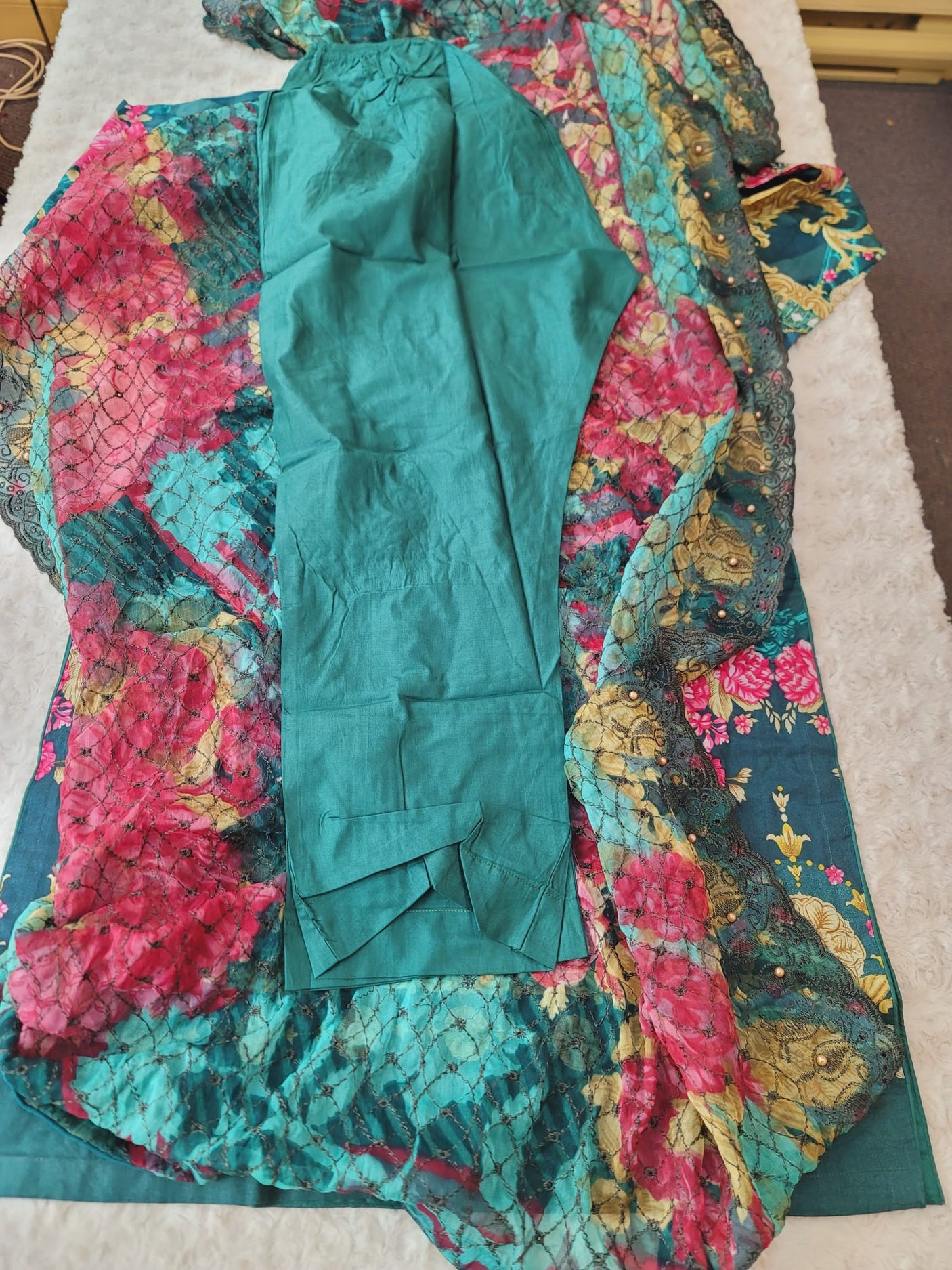 Pakistani Stitched lawn Embroidered Salwar kameez ready to ship