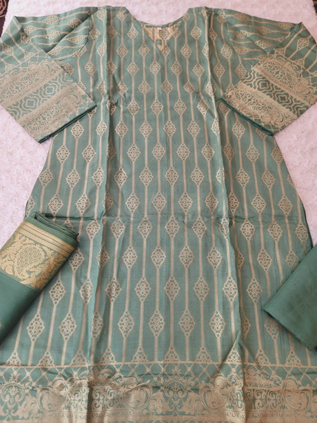 Pakistani Stitched lawn Embroidered Salwar kameez ready to ship