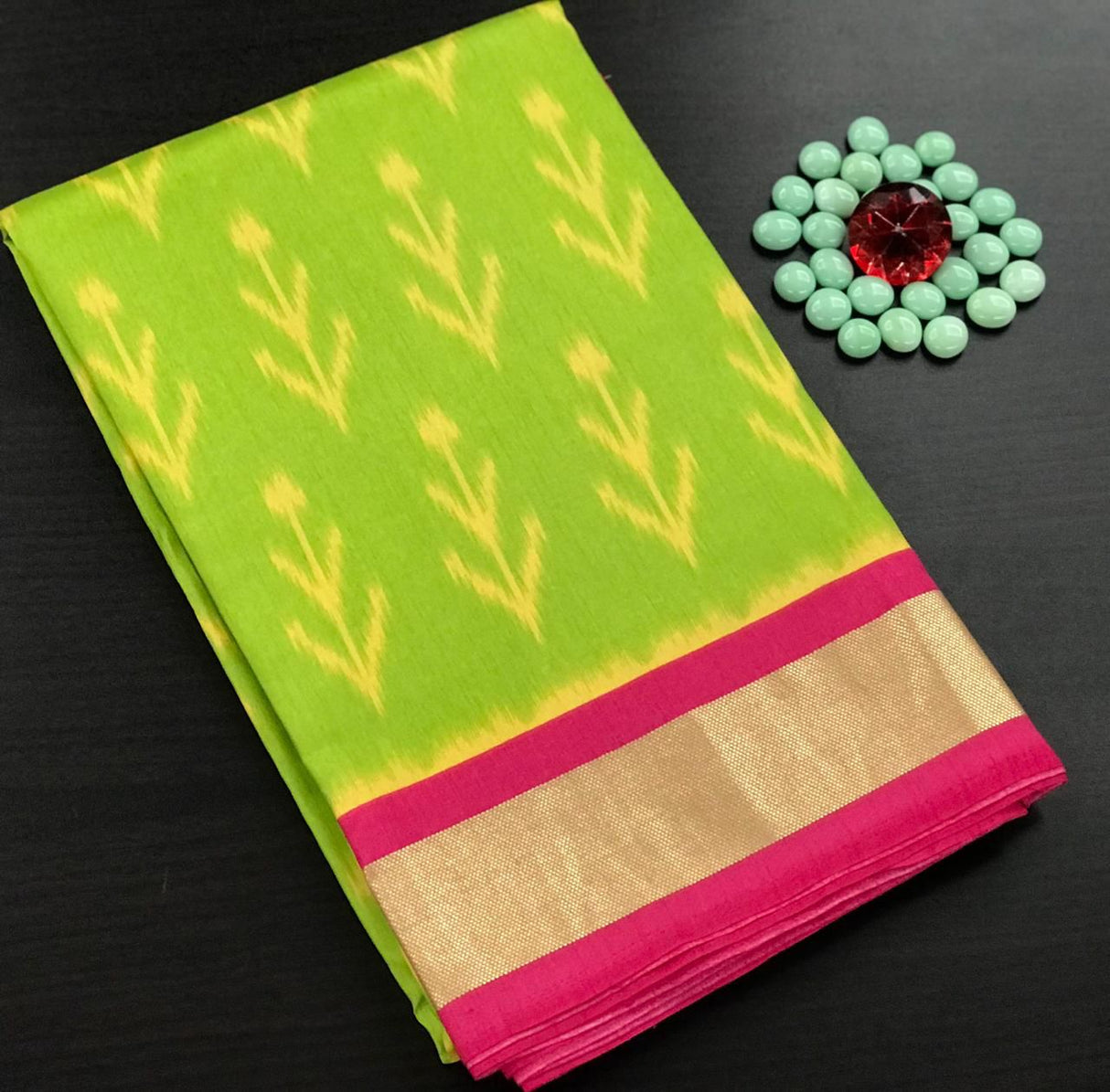 Super soft Kotki Ikkat printed Rajkot silk sarees with Foil printed border and a gorgeous pallu & printed running blouse pc