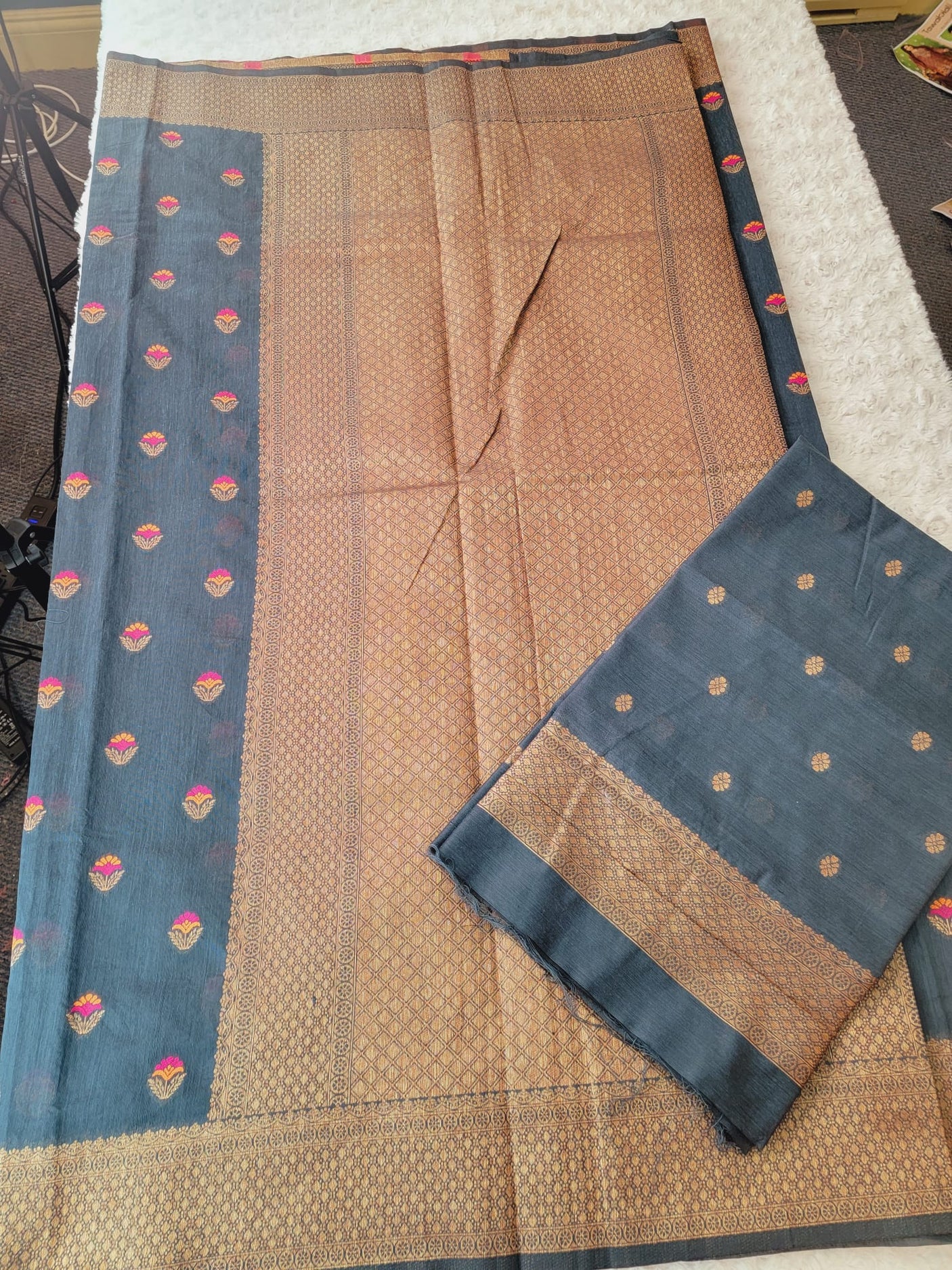 Pure tusser sillk with zari border and pallu