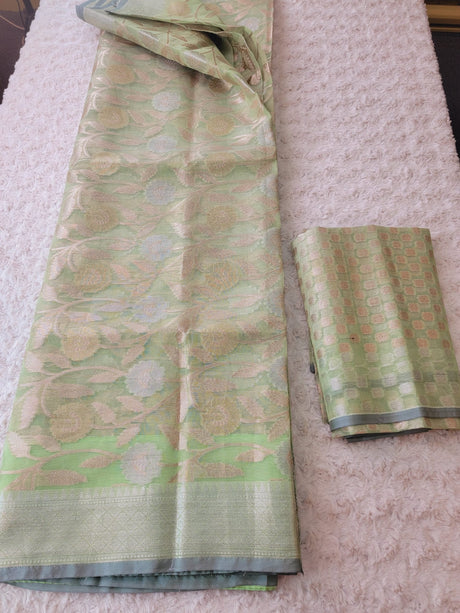 Perfect Traditional Sarees in Soft Pastel Hues! Pure Kora Muslin Saree With Saacha 140 Counts Silver and zari and Thread Jamdani Weavings All Over The Saree With Royal Rajwada Border and Anchal