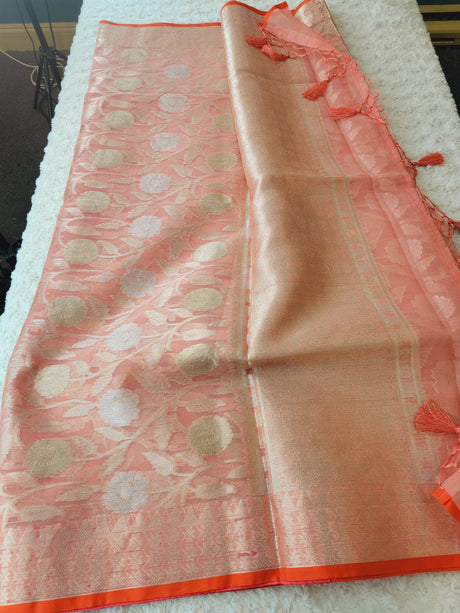 Perfect Traditional Sarees in Soft Pastel Hues! Pure Kora Muslin Saree With Saacha 140 Counts Silver and zari and Thread Jamdani Weavings All Over The Saree With Royal Rajwada Border and Anchal