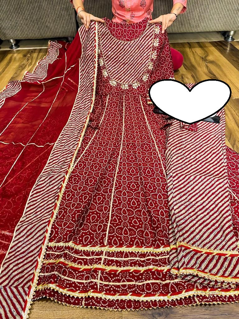 Premium maslin anarkali kurti with all over gota work &  work on yoke paired with maslin pant & chiffon dupatta with gota detailing.