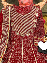 Premium maslin anarkali kurti with all over gota work &  work on yoke paired with maslin pant & chiffon dupatta with gota detailing.