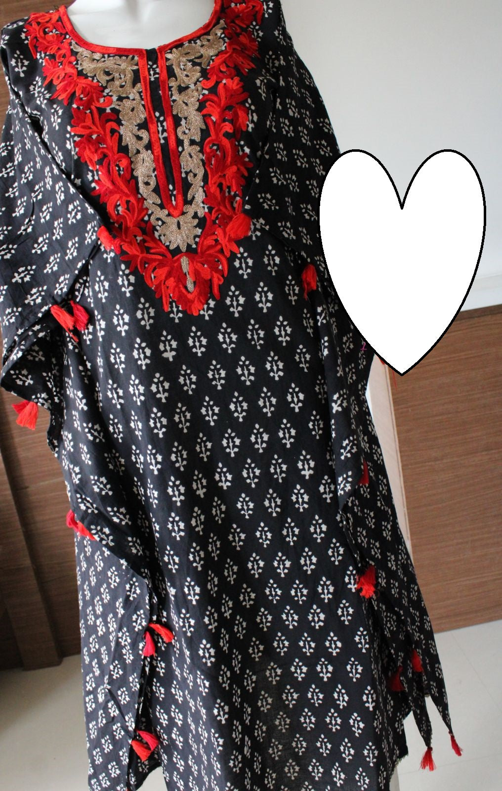 Beautiful cotton printed stitched kaftan with thread embroidery on front n back Paired with cotton stitched pant with crochet lace