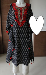 Beautiful cotton printed stitched kaftan with thread embroidery on front n back Paired with cotton stitched pant with crochet lace