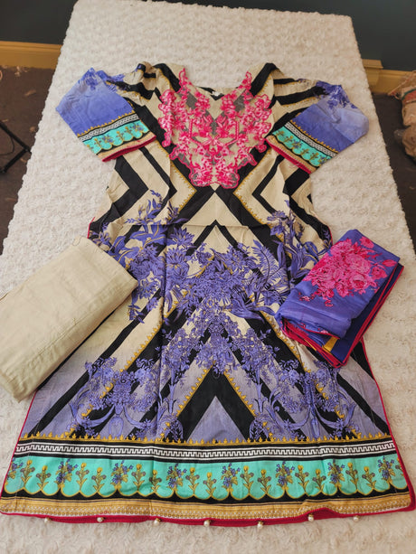 Pakistani Stitched lawn Embroidered Salwar kameez ready to ship