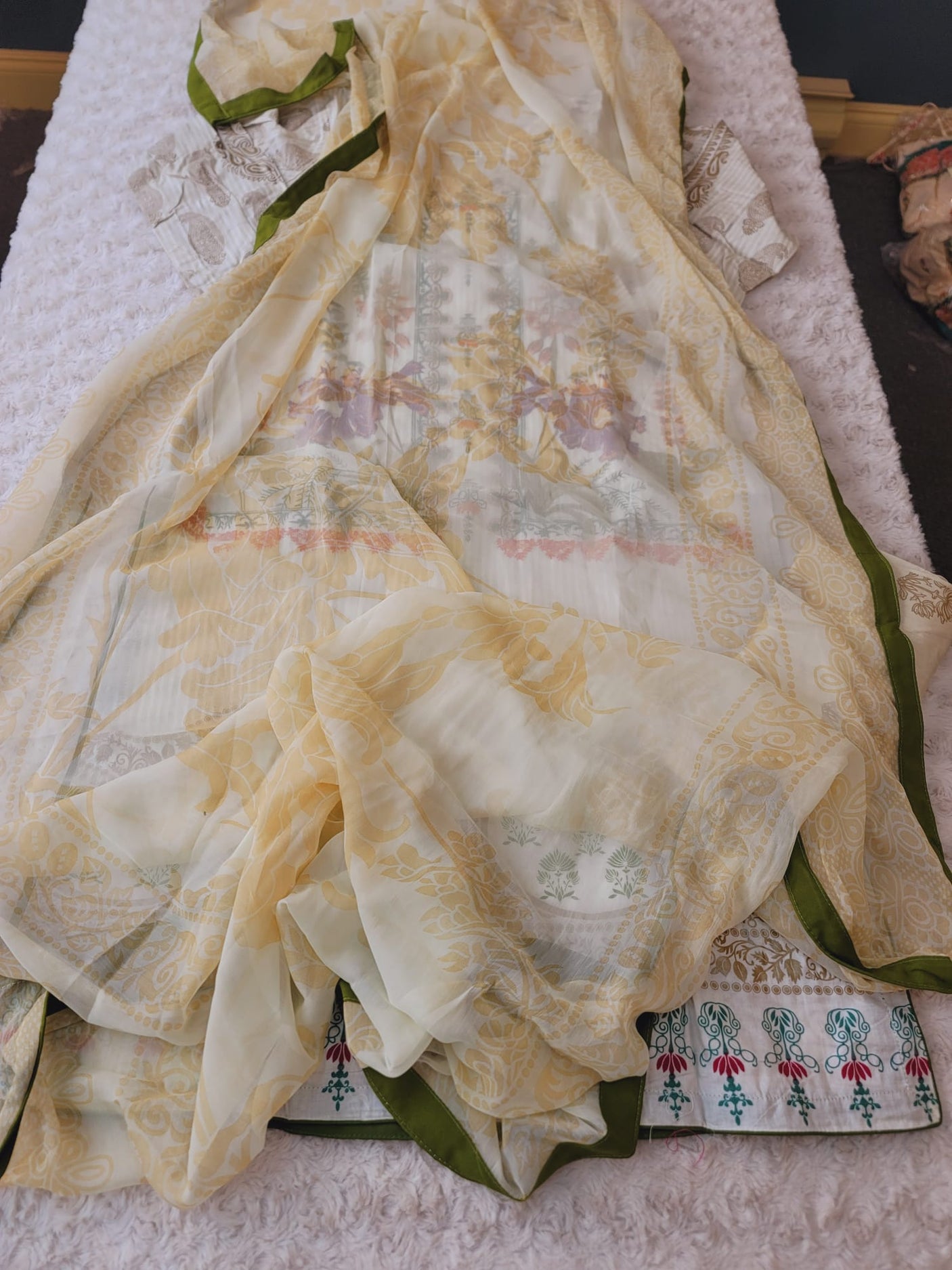 Pakistani lawn Embroidered Salwar kameez Ready To Ship