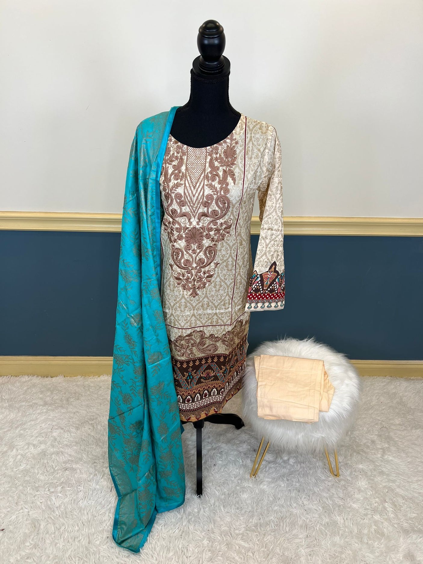 Pakistani Stitched lawn Embroidered Salwar kameez ready to ship