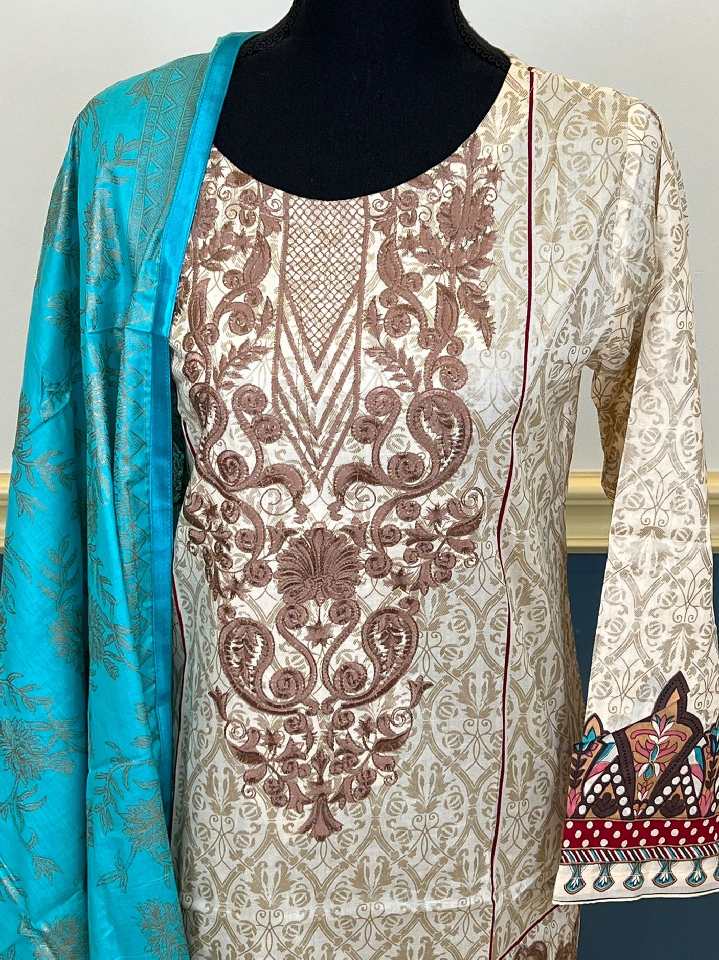 Pakistani Stitched lawn Embroidered Salwar kameez ready to ship